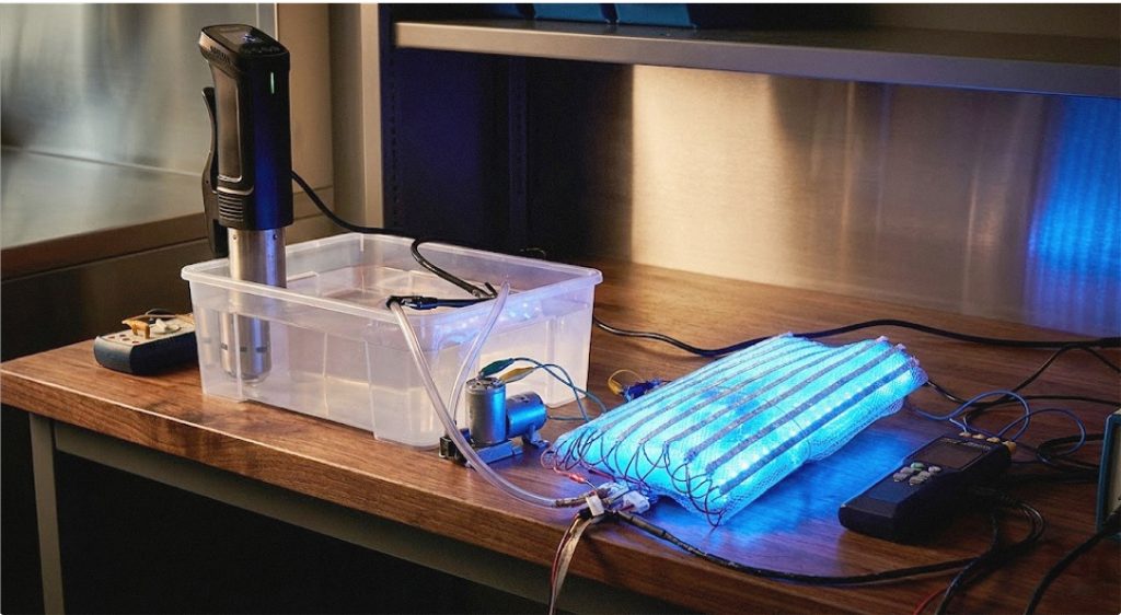 Immersion circulator mimicking infant body temperature in action. Cortex Design did this to validate the Snuglit phototherapy system's passive cooling.  